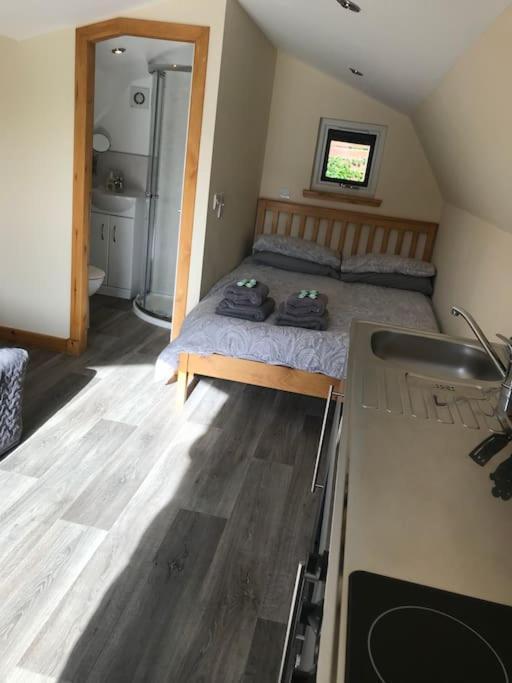 Morvan Pod Fort William Luaran gambar