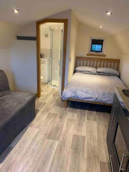 Morvan Pod Fort William Luaran gambar